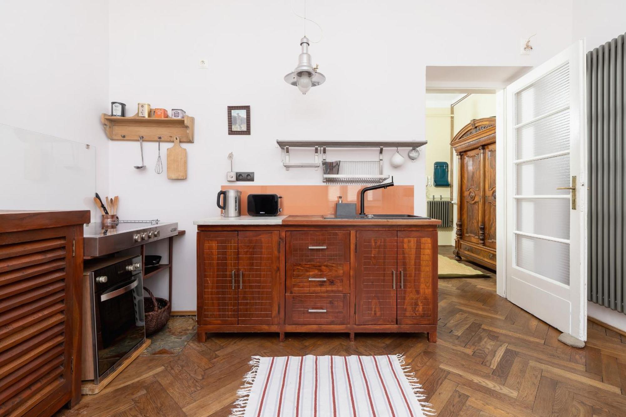 Cracow Kazimierz Retro Skawinska By Renters Krakau
